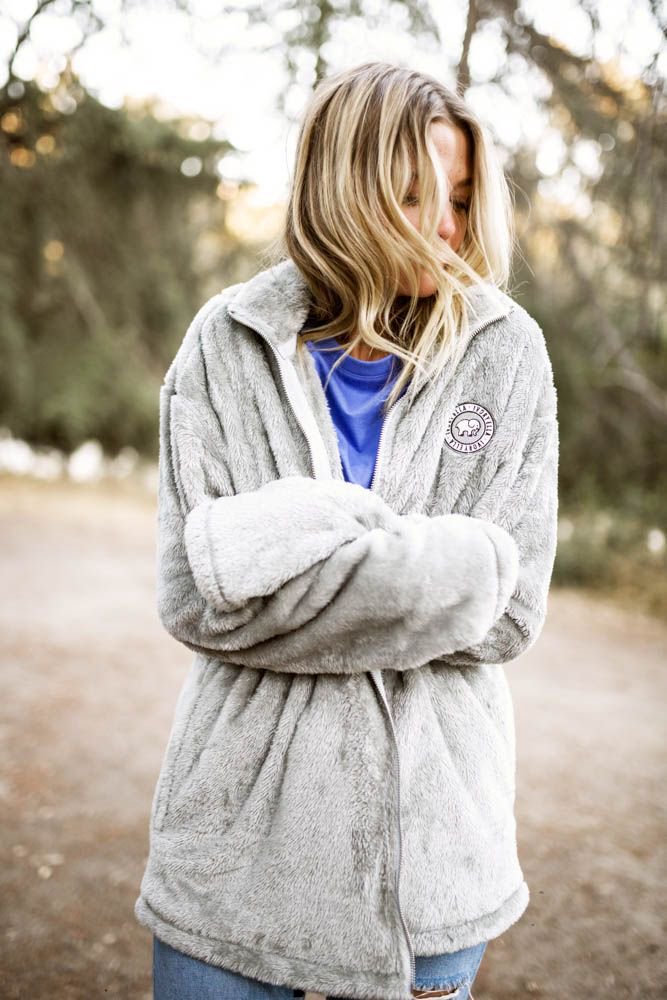 coincoin01cw's tweet photo. Warm and fuzzy feels in our new Fleece Sherpa Full Zips.
Shop 👉 https://t.co/wqT4OX2uDL by #CatchEmAlI via @c0nvey https://t.co/5L8gVbuJYx