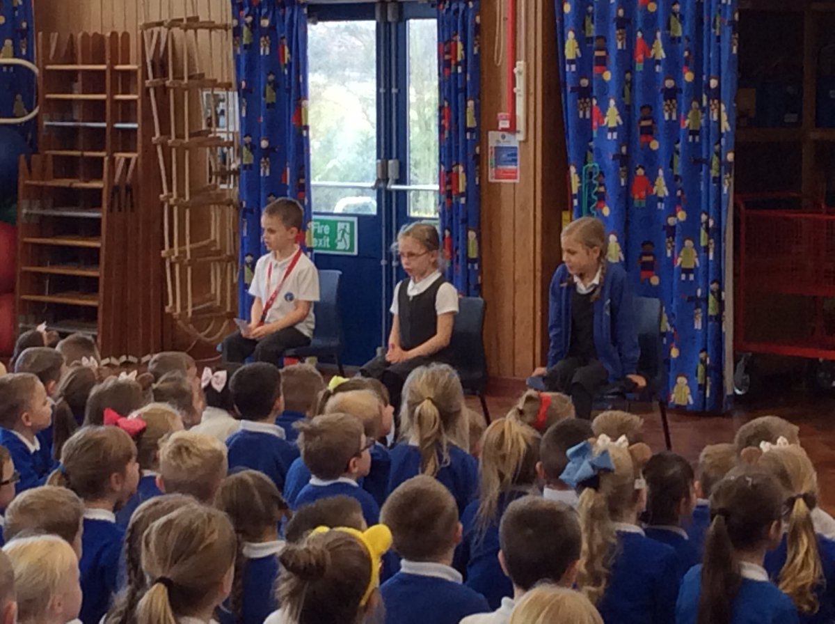 MissWathallLW's tweet photo. What an exciting afternoon we have had- our very own Spelling Bee! Even some grown ups had their spelling skills tested. https://t.co/IFqcMyxZmD