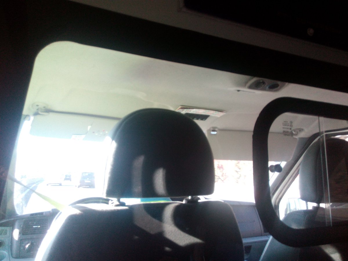 lfrobledanoeste's tweet photo. In the ambulance that twice a week takes me from Segovia to Madrid (#ceadac) and back. https://t.co/v91bmFULJb