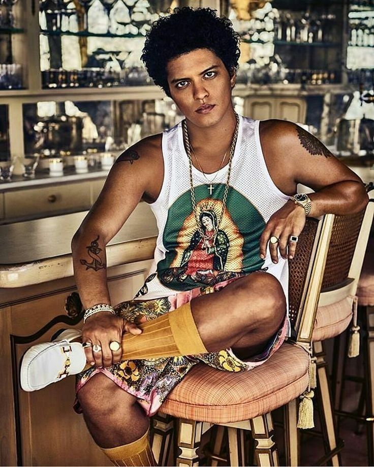 juliexco_'s tweet photo. Last day to vote for Artist of the Year!!!! @BrunoMars @BrunoMarsAMAs @AMAs  #Rt #vote 💕 https://t.co/Zuhmrk3GPe