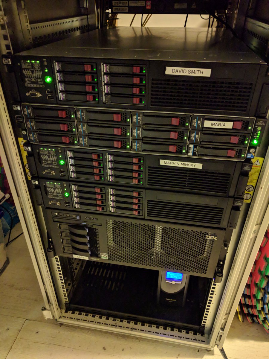 Comput4Humanity's tweet image. We, for many, welcome our new development environment Overlords. Thanks to @CancerComputer volunteers, we&apos;ve purchased a development environment and have a place to host it. #opennebula #galaxyproject #hadoopemapreduce #apachespark #cancerresearch #cancer #cure #volunteers