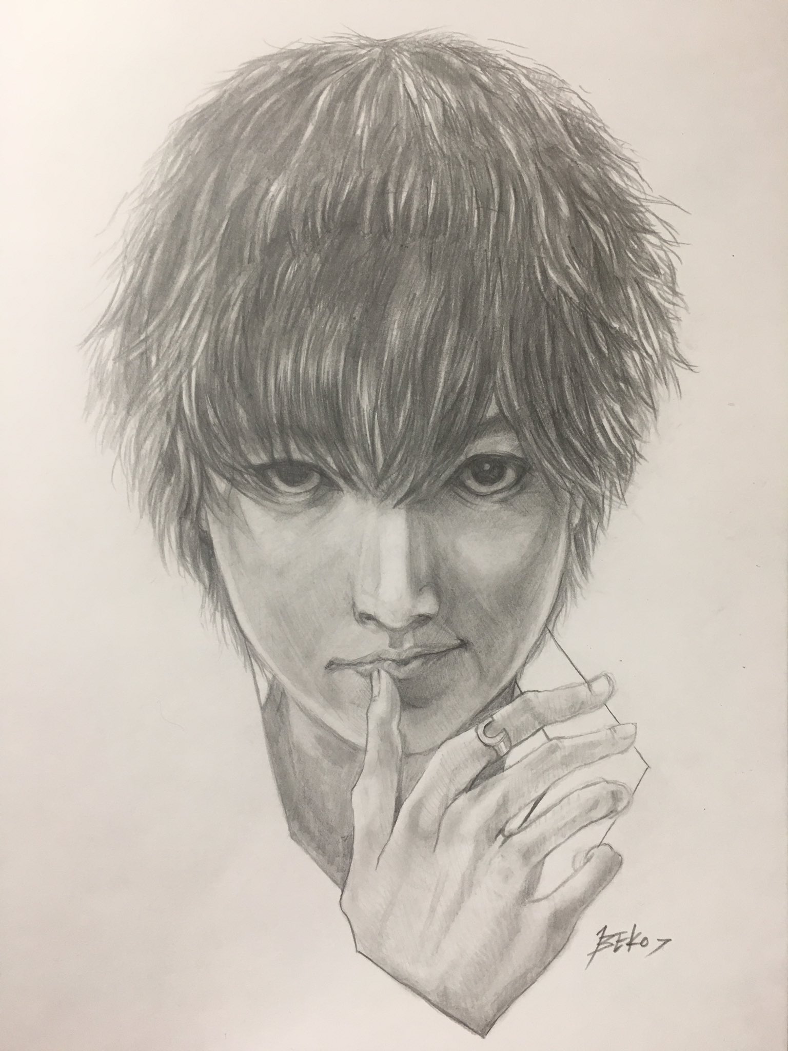 べこりーぬ 山崎賢人くんを描いてみました 自分はとてもとても細かい作業が苦手みたいです 山崎賢人 模写 鉛筆画 デスノート エルローライト 絵描きさんと繋がりたい T Co 2iuz5o18to Twitter