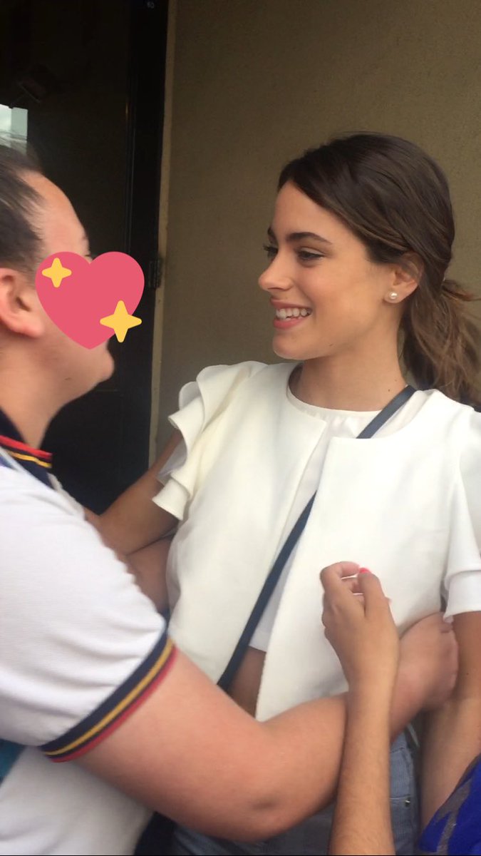 tinifreeks's tweet photo. Lo que la extraño, por favor quiero volver y que me mire así de vuelta❤️ https://t.co/z8S6SnDWFH