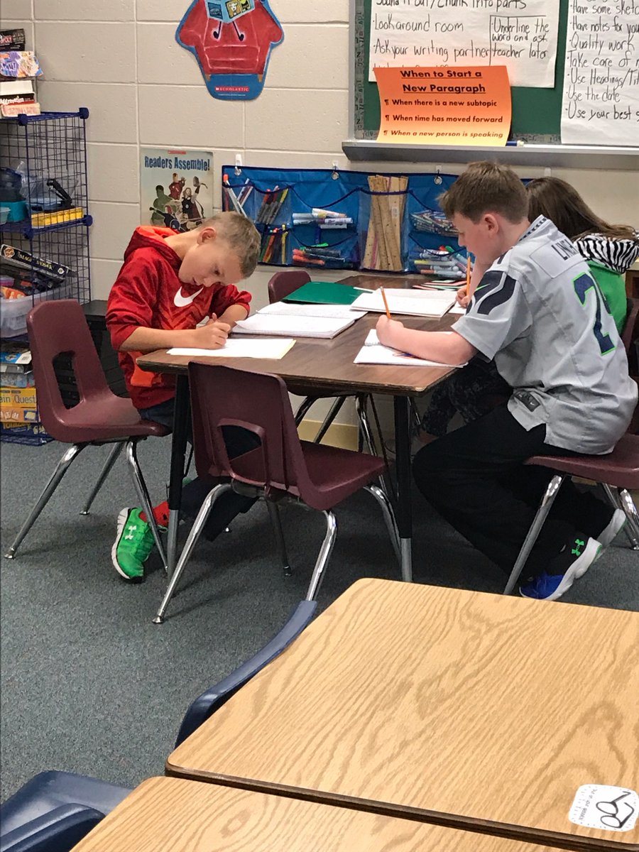 Sheb_Falls_ES's tweet photo. Students in Ms. Webster's class today were working on their personal narratives during writer's workshop. #SFexceptional https://t.co/SJAGQvEOJM