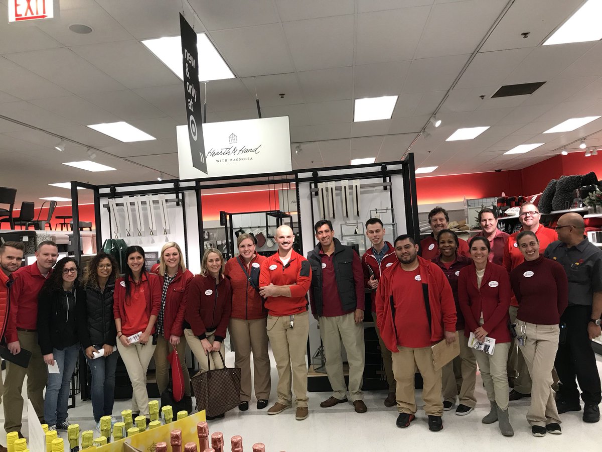 T1437 Chicago Mid North team looking great without #daddydoug and ready for Q4!