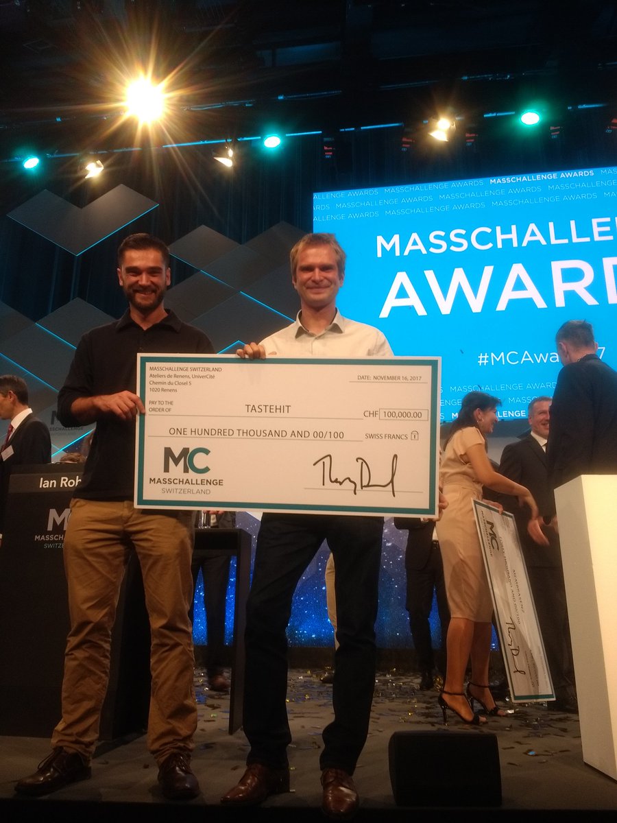 TasteHit tweet media