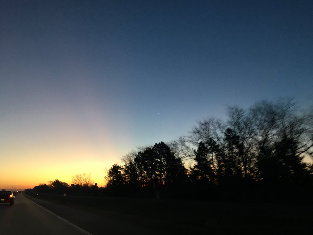 tomrempel's tweet photo. He lights our way to #INDY for the #grandkids journey #thelonghaul ๐ #strangerthingsmarathon with #LydiKate and @Linda_Rempel ๐๐ป https://t.co/IOTdmR39eu
