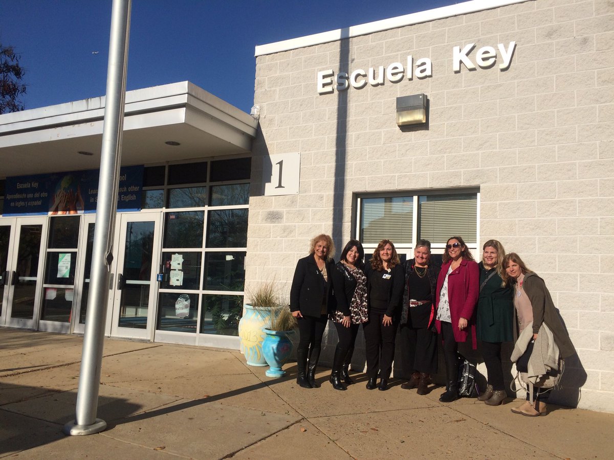 Adios Argentinas gracias por visitar <a href="/APSVirginia/">Arlington Public Schools</a> #escuelakey <a href="/Drmlmyers/">Marjorie Myers</a> safe travels home