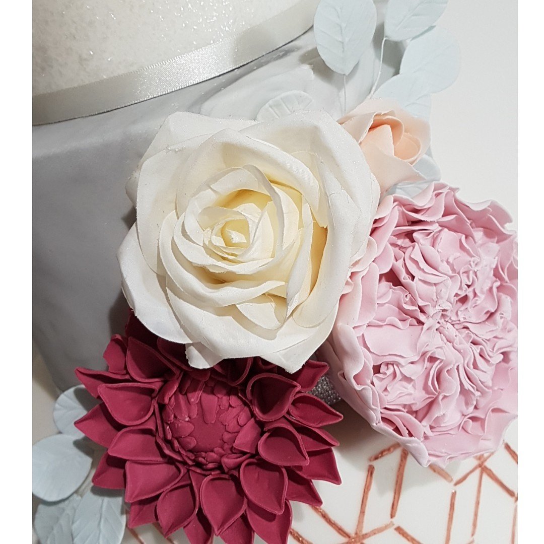 Cakes at Kim's tweet media