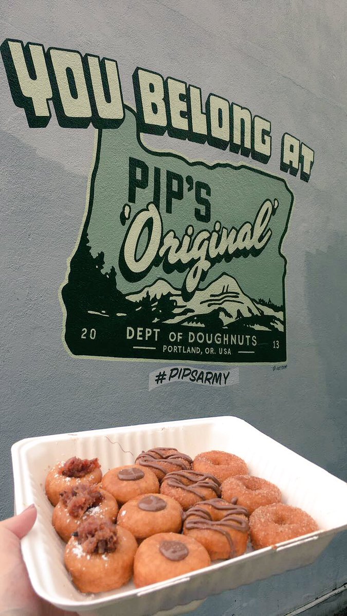jecca01's tweet photo. First stop! #pipsarmy https://t.co/4hQpA4vyYT