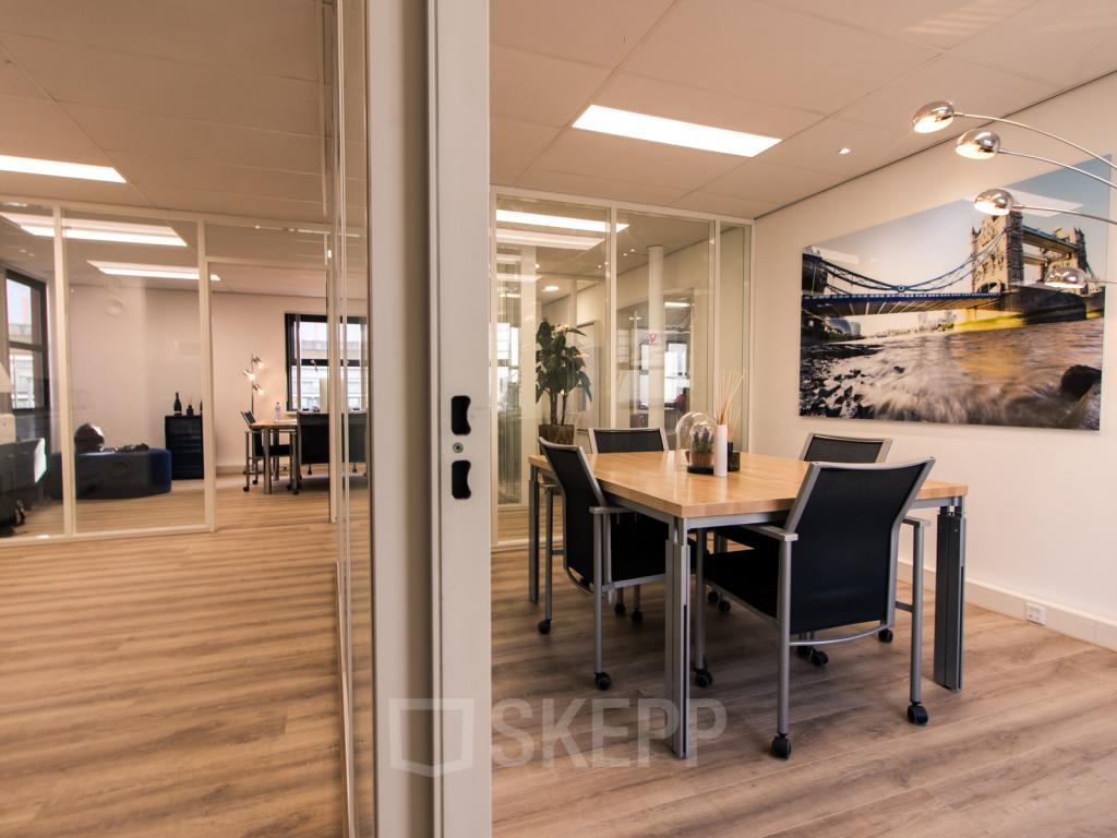 launchdesk tweet picture