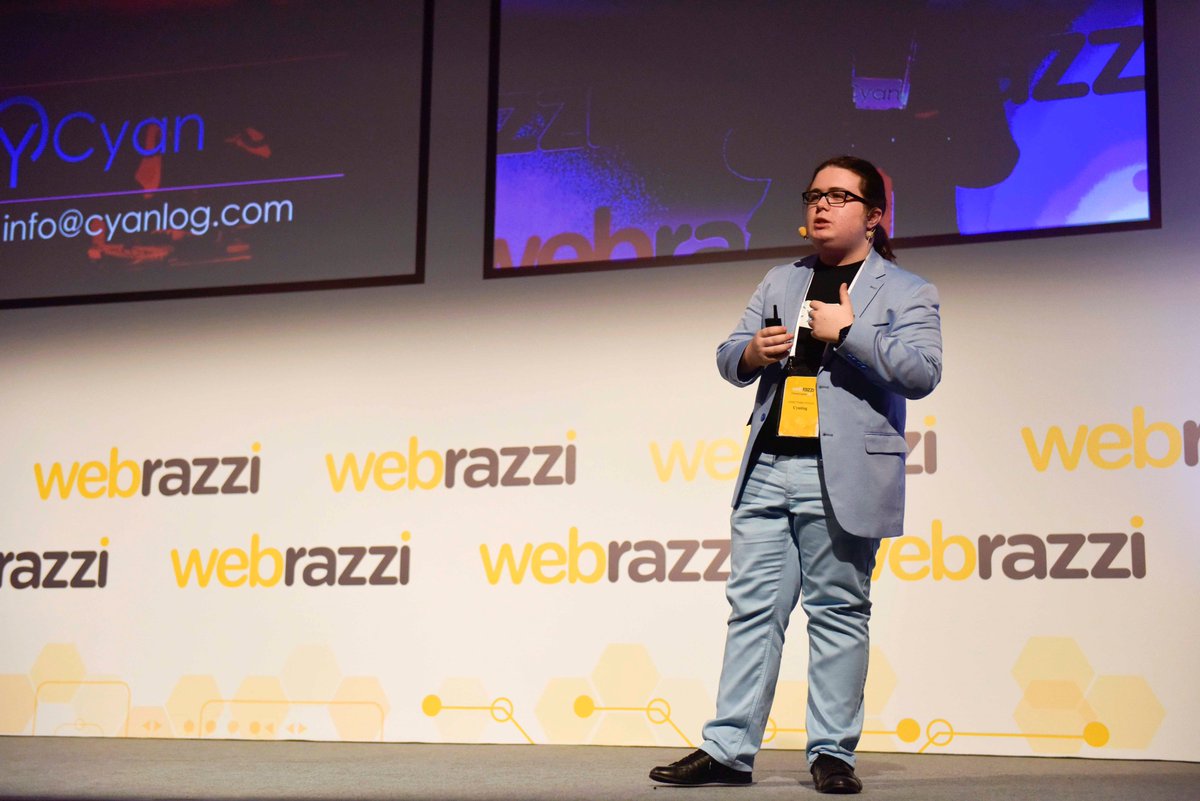 msdevMEA's tweet image. Dün gerçekleşen @webrazzi Developer 2017'nin girişim sunumları bölümünde Cyanlog, Teleporter ve Yubi sahnedeydi. #Developer17