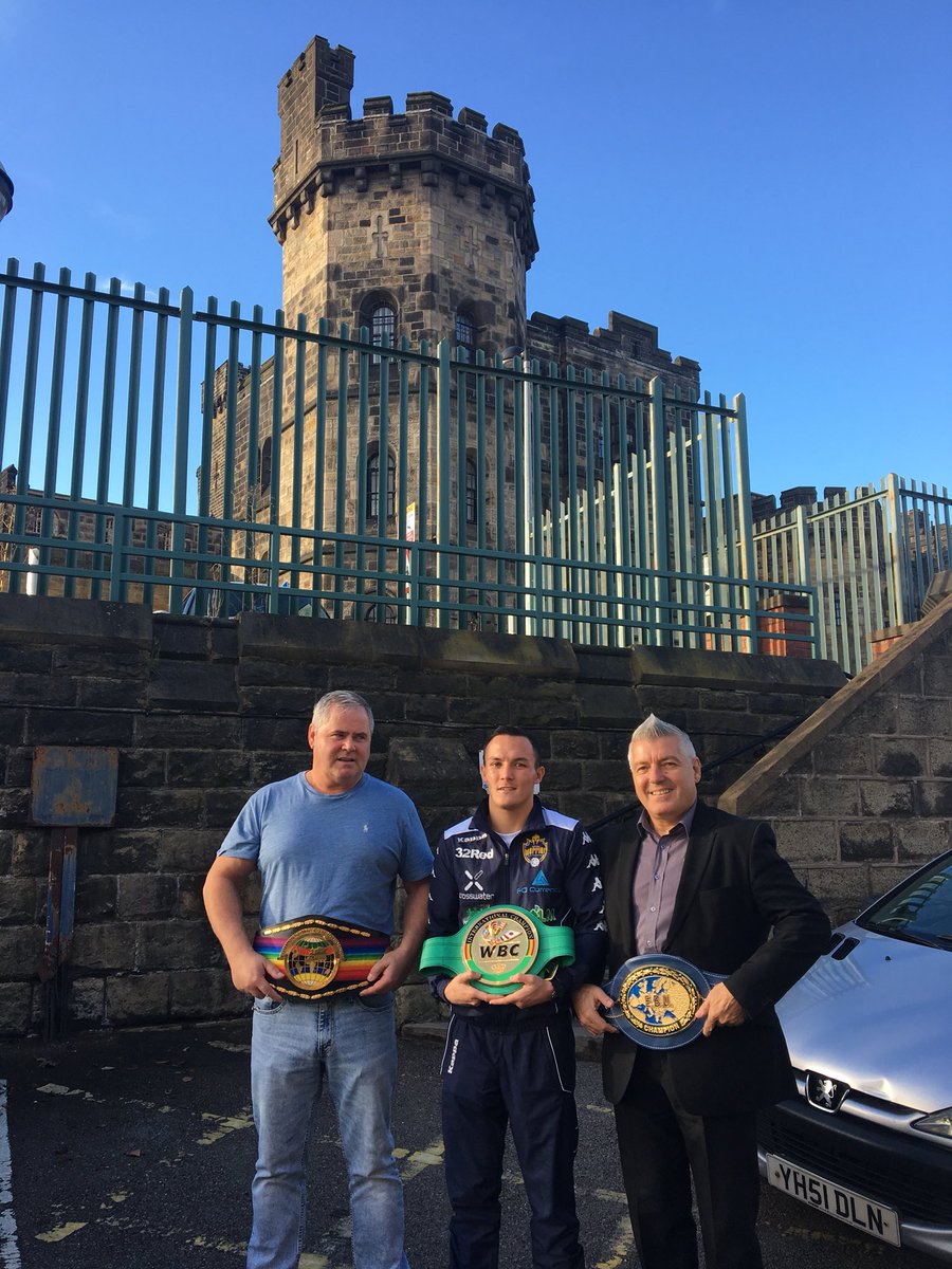 Tempus_novo's tweet photo. Thanks to our ambassador @J_Warrington for going behind bars @RossKemp and seeing close up why we do what we do #Champion https://t.co/BtRWQ6R834