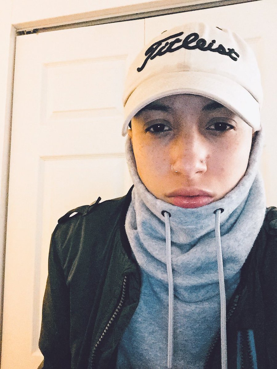 _Soigne's tweet photo. Baby you winter time cold https://t.co/fdBRSqAndI