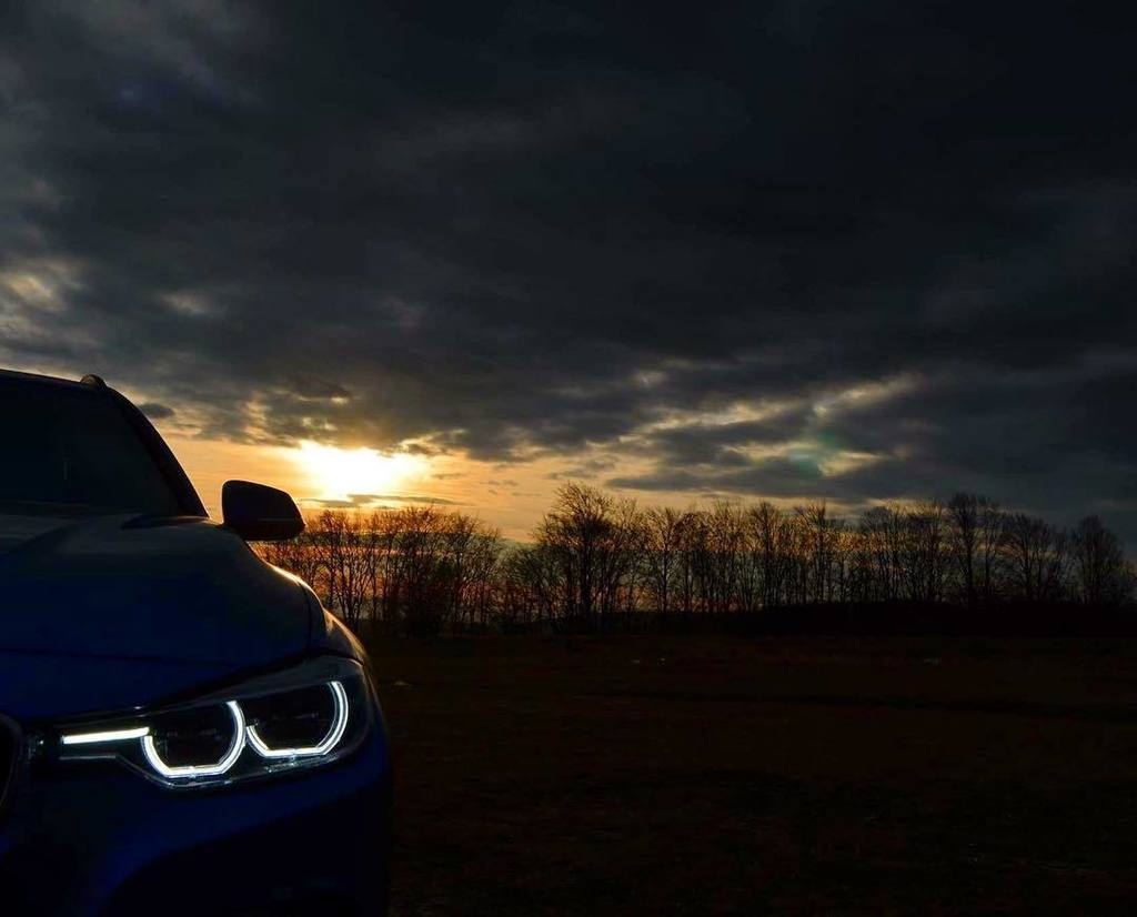 IrinelAndrei's tweet photo. #ChasetheSunset 🌄
#bmw #3series #3er #3seriestouring #bmwrepost #bmwfan #bimmer #bimmerlove #bmwlove #bmwlove #bmw3er #romania #sunset https://t.co/V11q3hHSao https://t.co/5Z6H8hdjTQ