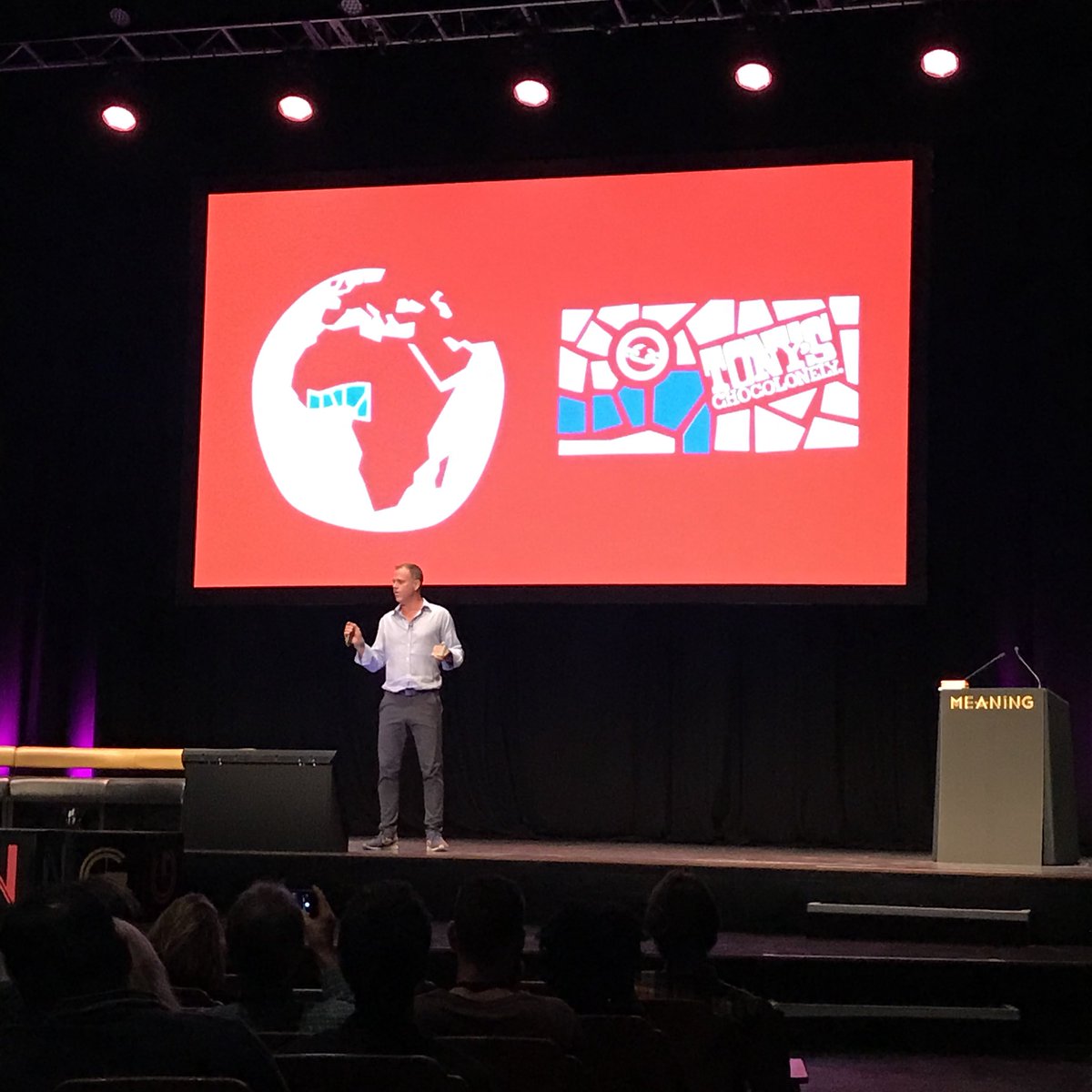 monchu_uk's tweet photo. Listening to @Ynzo share the incredible story of @TonyChocolonely and our responsibility to stop #slavery in the #chocolate industry #MeaningConf https://t.co/W8w2VN3hE0