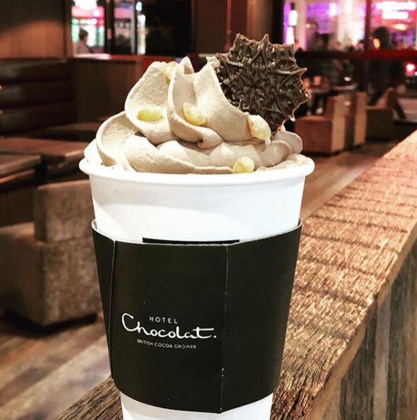 HotelChocolat's tweet photo. Christmas in a cup? Salted Caramel and Clementine #HotChocolat complete with milk chocolate snowflake, of course ❄️ https://t.co/54WEYqsHIM
