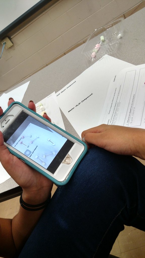 Elite8thScience's tweet image. Learning about elements, compounds, &amp;amp; mixtures using marshmallows &amp;amp; putting cell phones to good use by taking pictures for analysis/comparison of "composition."
@KCSScience @terry_nieporte @ScienceIsFUN4us @Kris10Jenkins @awalls19 @theJTHicks
#cbmsELITE8th
#FearTheTree
#PowerTree