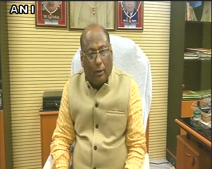 ANINewsUP's tweet image. This is a very good step, it will help curb the corrupted mentality being spread in society. This is the land of Madan Mohan Malviya,hum maryadaon ke pujari hain: OP Upadhyay, Medical Superintendent,BHU