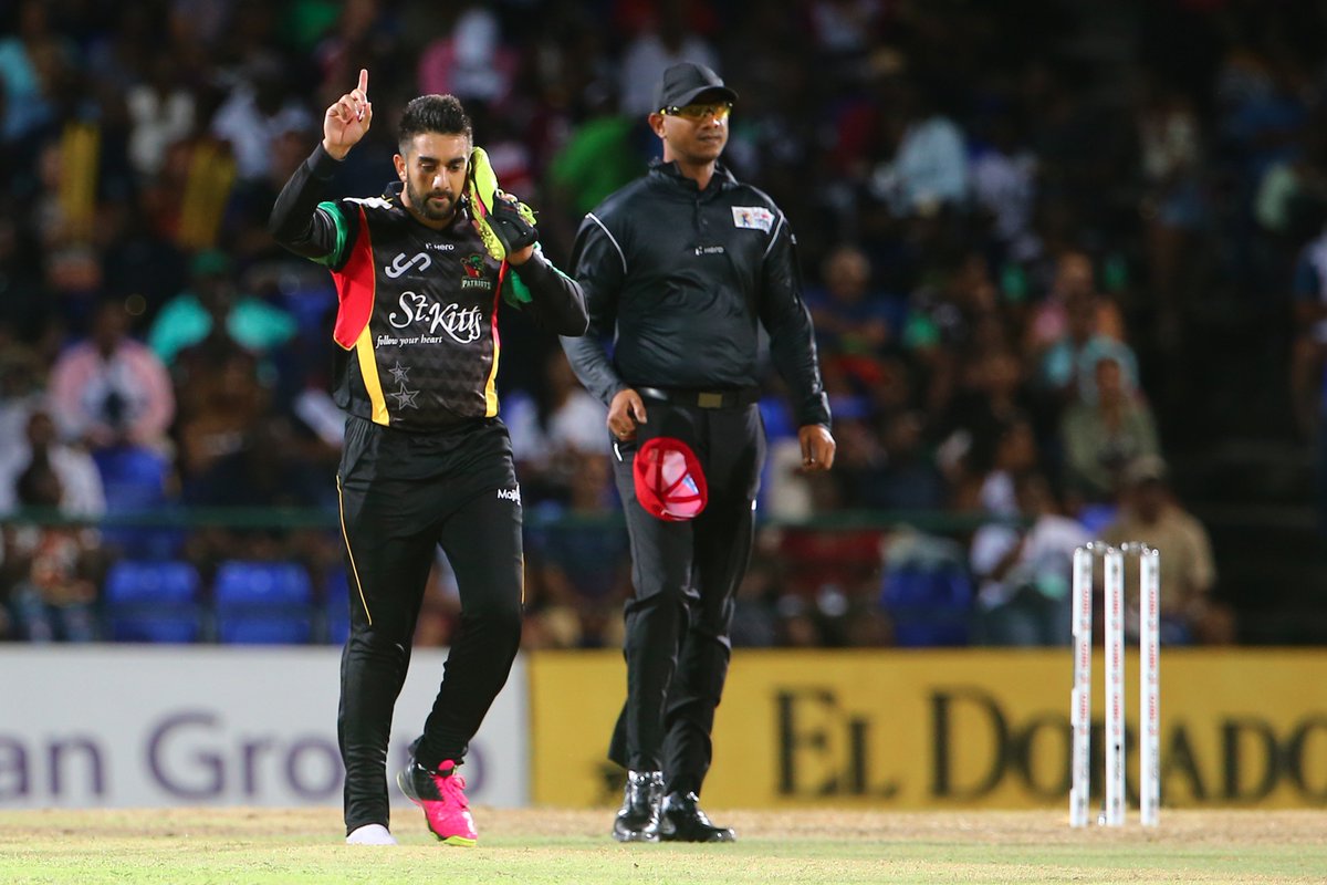 CPL's tweet photo. #TBT to when @shamsi90 had to make an urgent phone call halfway through the match #Cricketplayedlouder #Celebration #Throwbackthursday #CPL17 #Biggestpartyinsport https://t.co/pFnDDGvjPV
