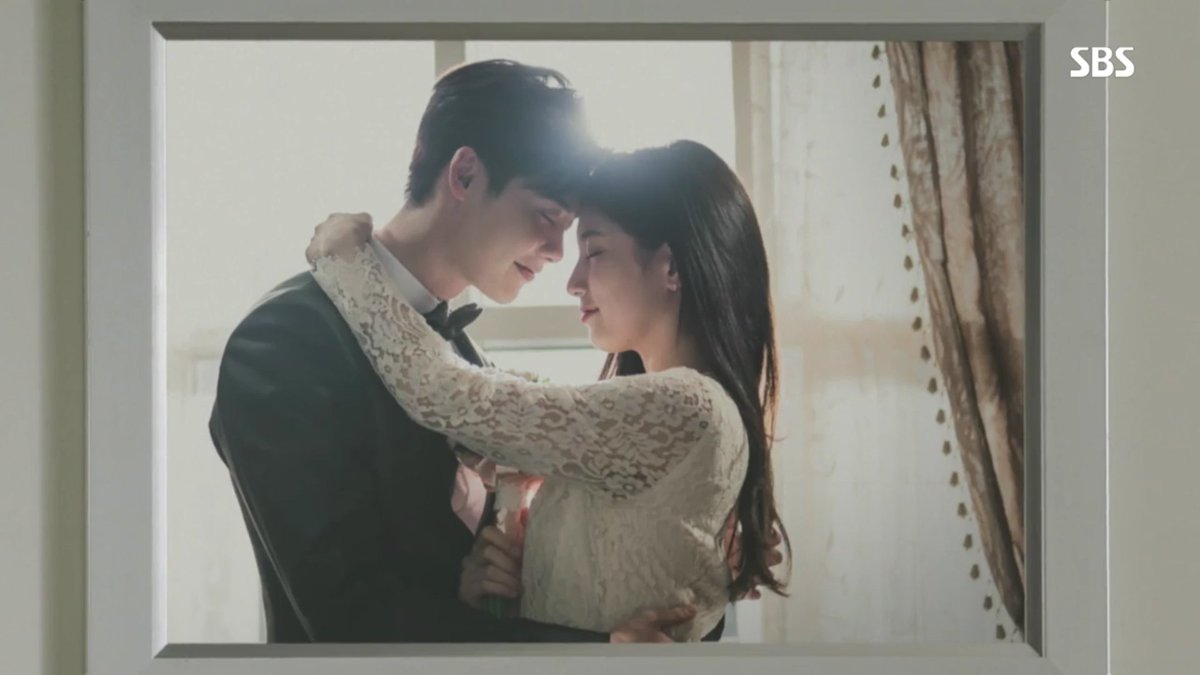 앞으로도 힘든 선택을 하고 고단하겠지만, 1년이 지나면 오늘 같은 아침이 오기도 하니까, 그 날을 믿고 버티라고. 모든 선택이 옳았다고 생각하는 날이 올 거라고.
#당신이잠든사이에 #정재찬 #남홍주