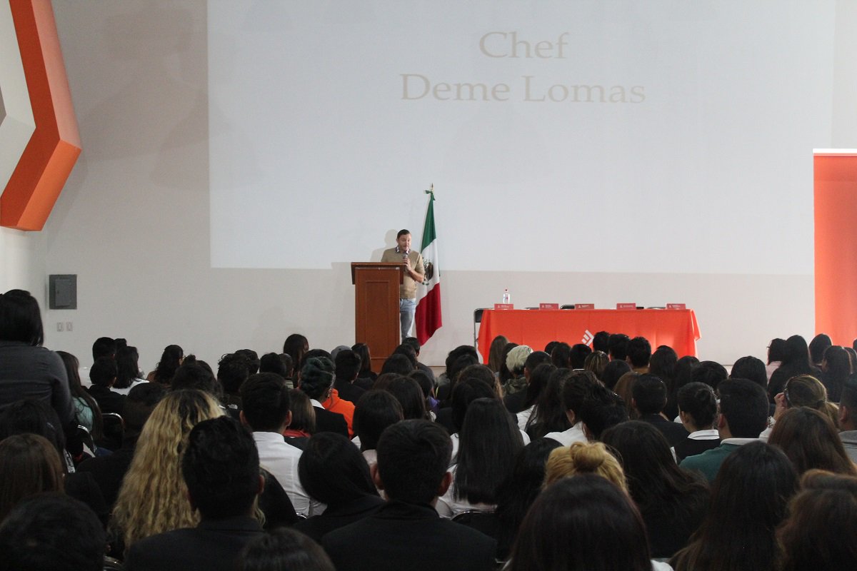 IEU Universidad tweet media