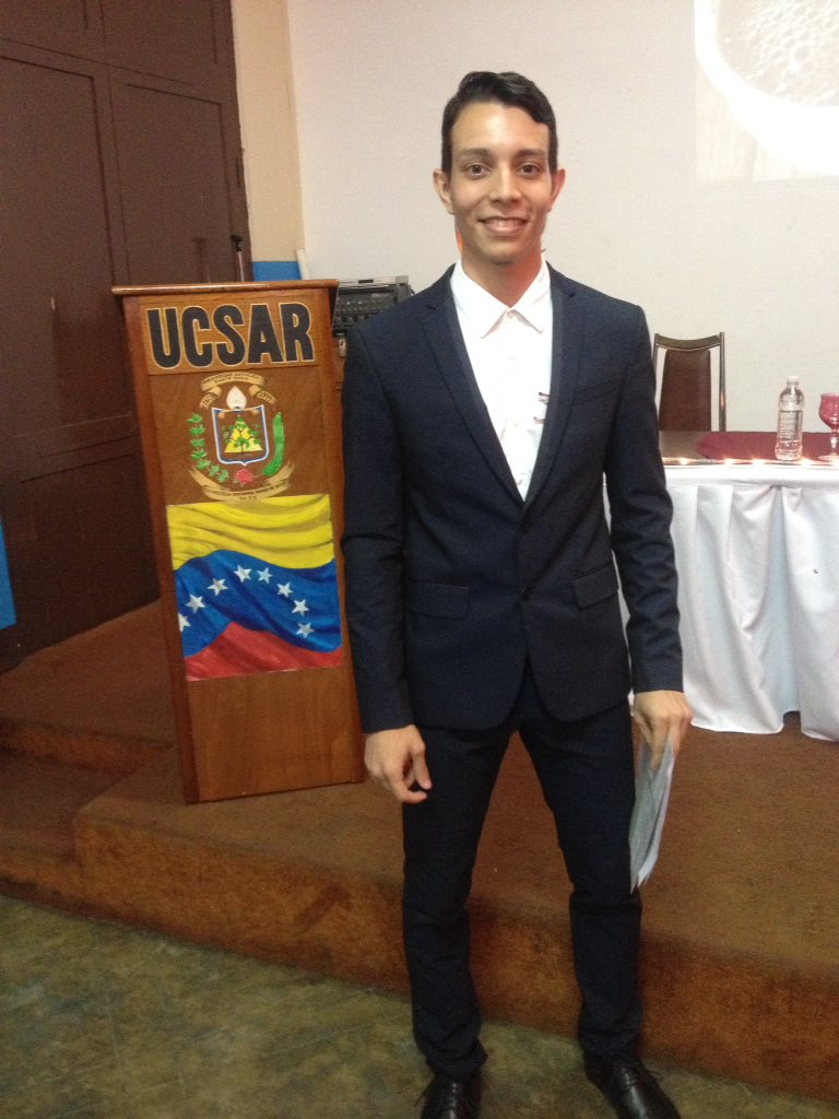 Cafe_Cao's tweet photo. ¡Nuestro nuevo presentador Osmel Ramírez toma el mando de #CaféCao! https://t.co/mJ5ZJifggE