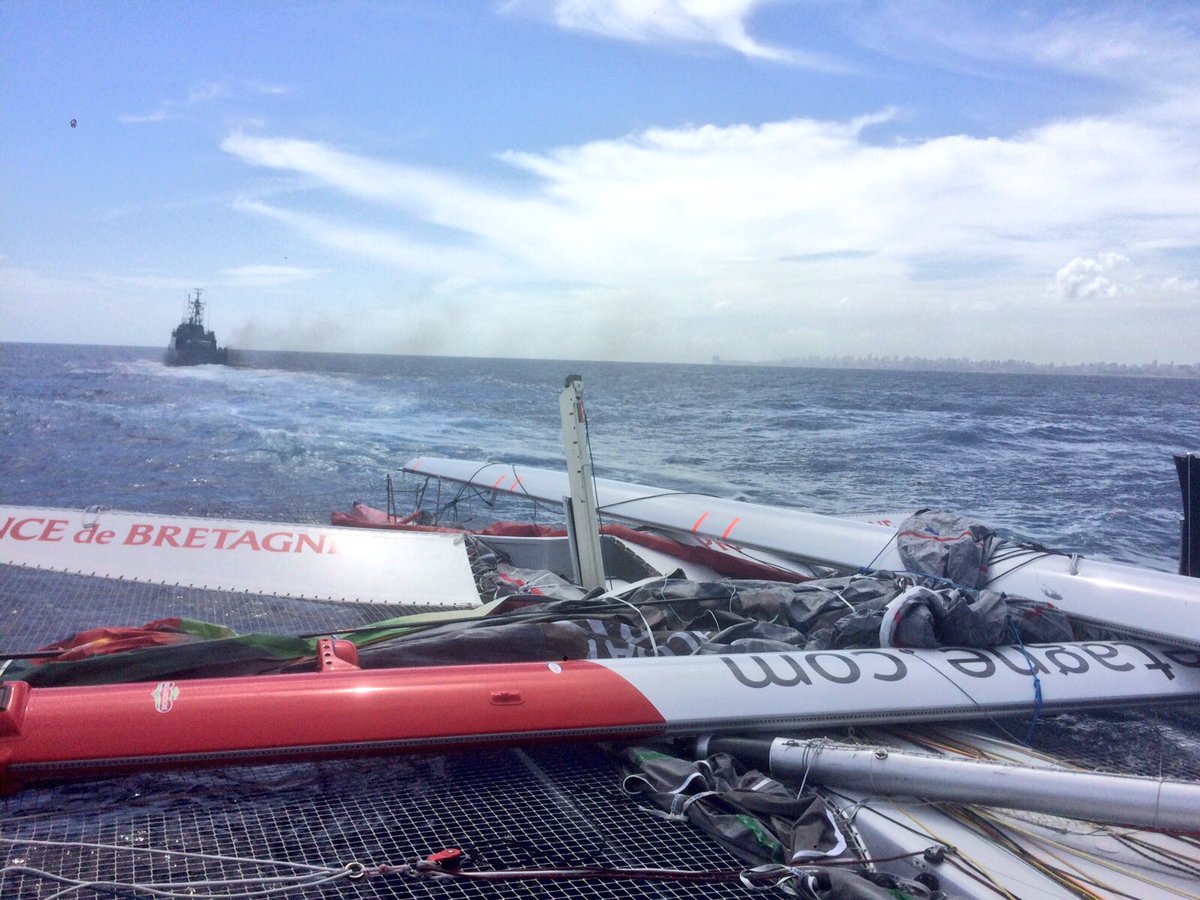 trimaranpdb's tweet photo. Le Maxi 80 Prince de Bretagne est en approche de Salvador !

Un immense merci à la @marmilbr 🇧🇷 https://t.co/UbBt0eDVGv