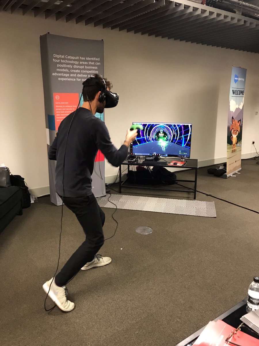 TLA AR VR Group tweet media