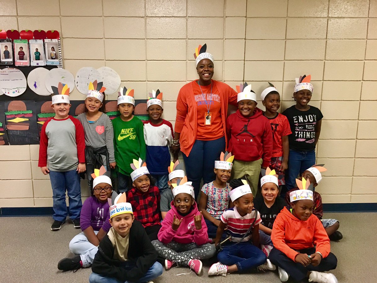 MissBuck_NBE's tweet photo. Thanksgiving Luncheon 
I am thankful for my rowdy bunch of 2nd grade #turkeys. They bring me so much joy. @HumbleISD_NBE 
#iteach #teachersofinstagram #teachersfollowteachers #teachingismysuperpower #thanksgiving #NBE https://t.co/oaDlcDvSHp