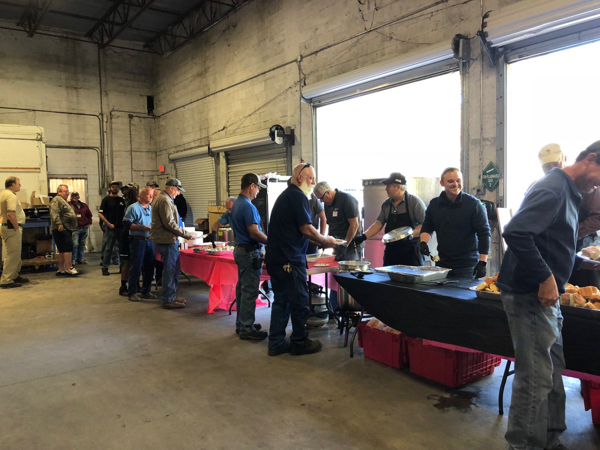 Baker Distributing (BakerDist) Twitter