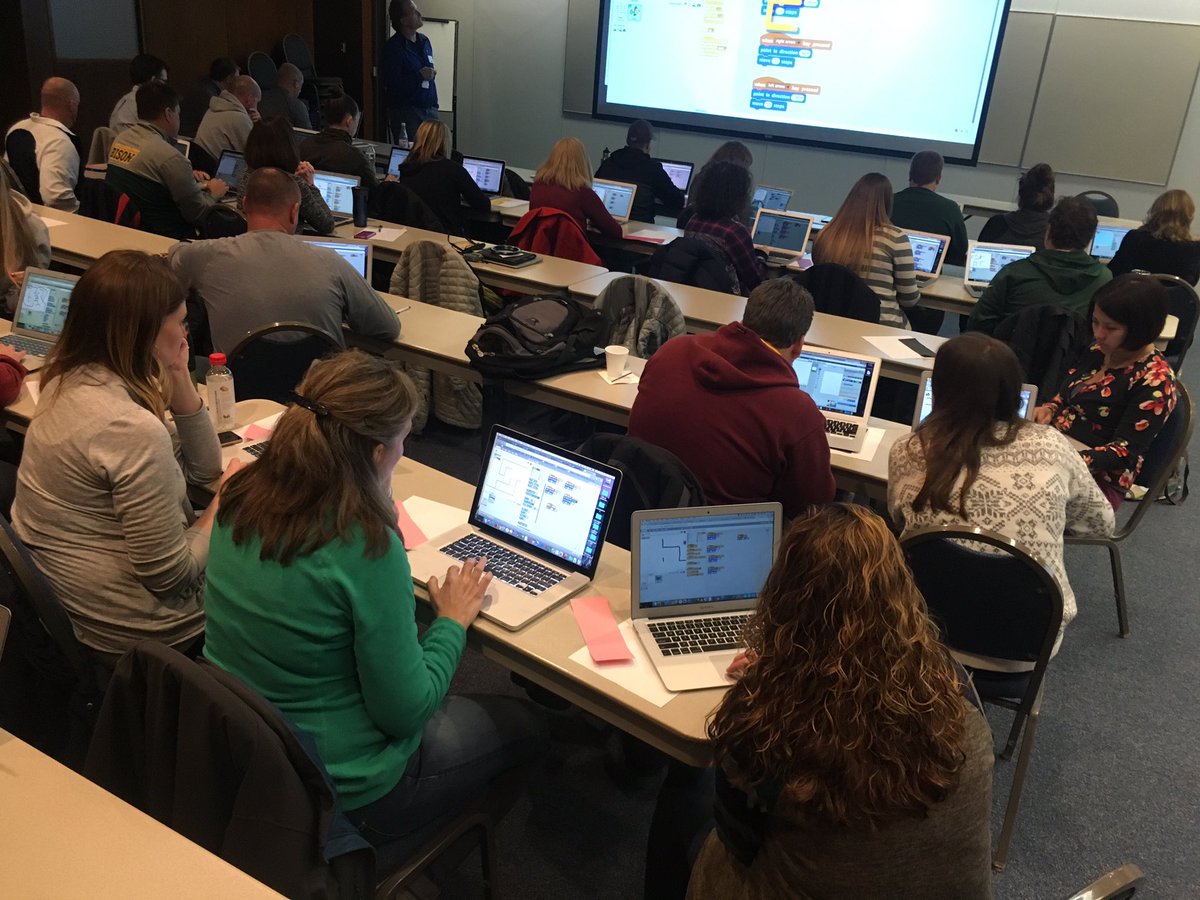 JenJohnson0018's tweet image. AH Elem tech tchrs build code in teams, problem solve, grow as lrnr&apos;s while working in Scratch. #AHschools #scratchmit #GrowthMindset