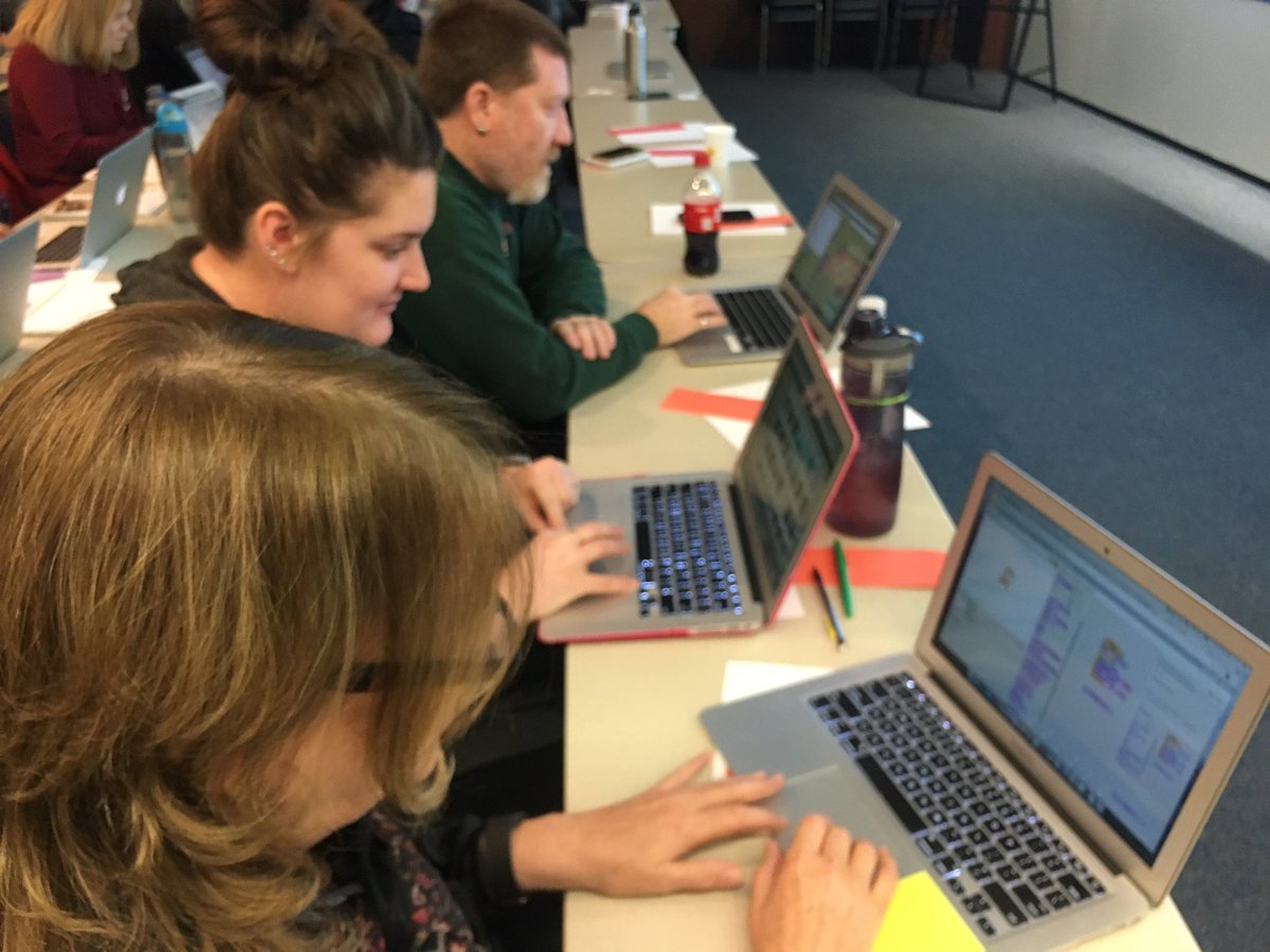 JenJohnson0018's tweet image. AH Elem tech tchrs build code in teams, problem solve, grow as lrnr&apos;s while working in Scratch. #AHschools #scratchmit #GrowthMindset