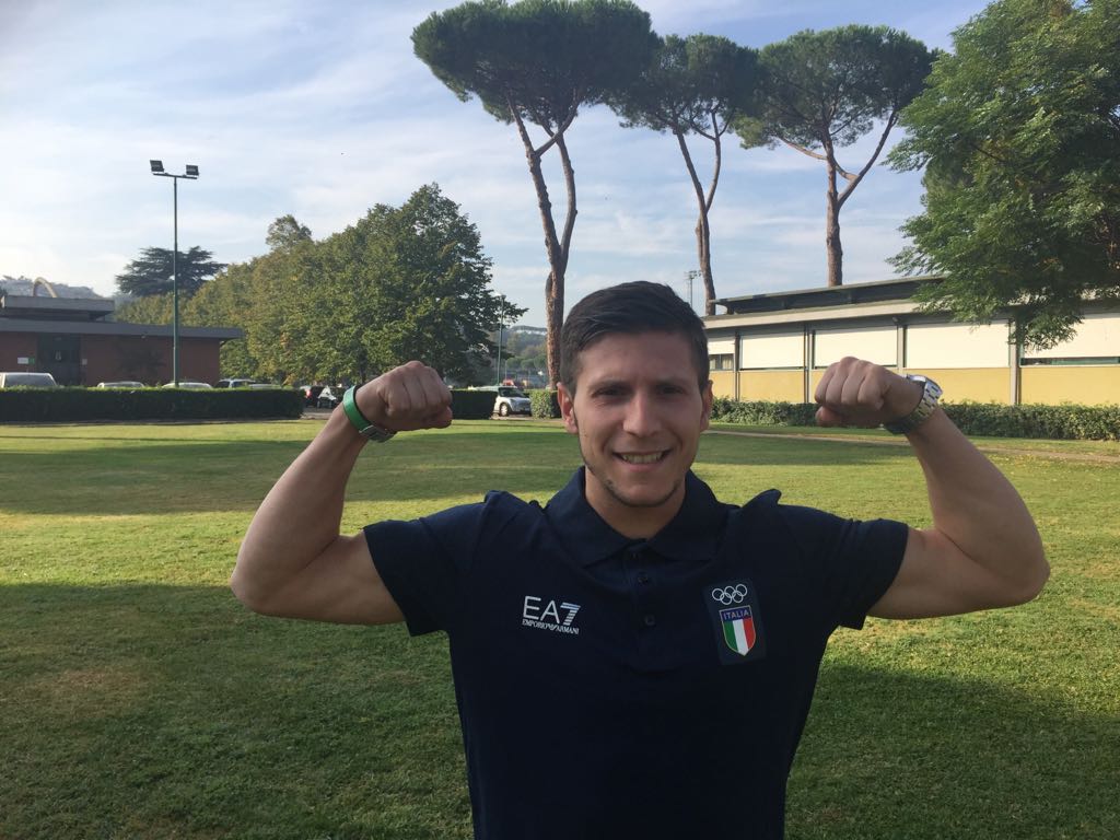 Affrontiamo con forza e coraggio questo venerdì #17novembre...😅 il weekend sta per cominciare! #HappyFriday <a href="/mircopesi/">Mirco Scarantino</a>