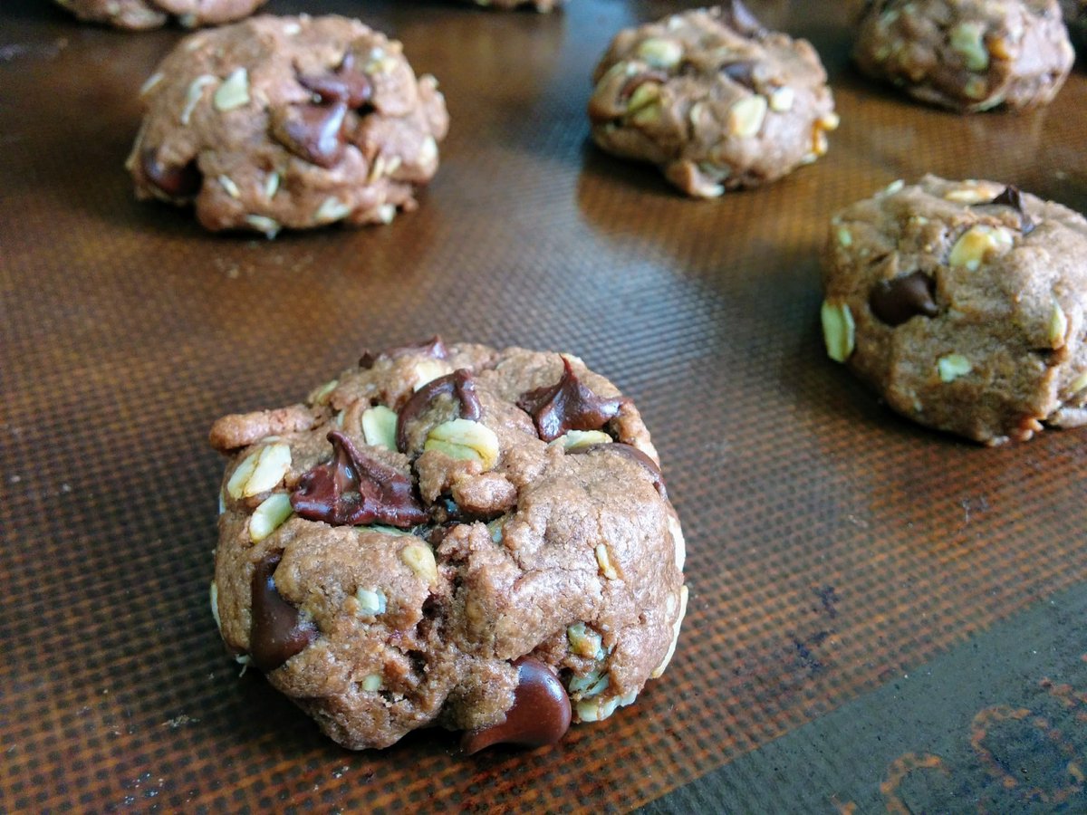 testflightfoods's tweet photo. Chocolate Chip #Cookies were invented by Ruth Graves Wakefield around 1938 and were commonly sent to soldiers during #WWII https://t.co/xZauRPQXzU