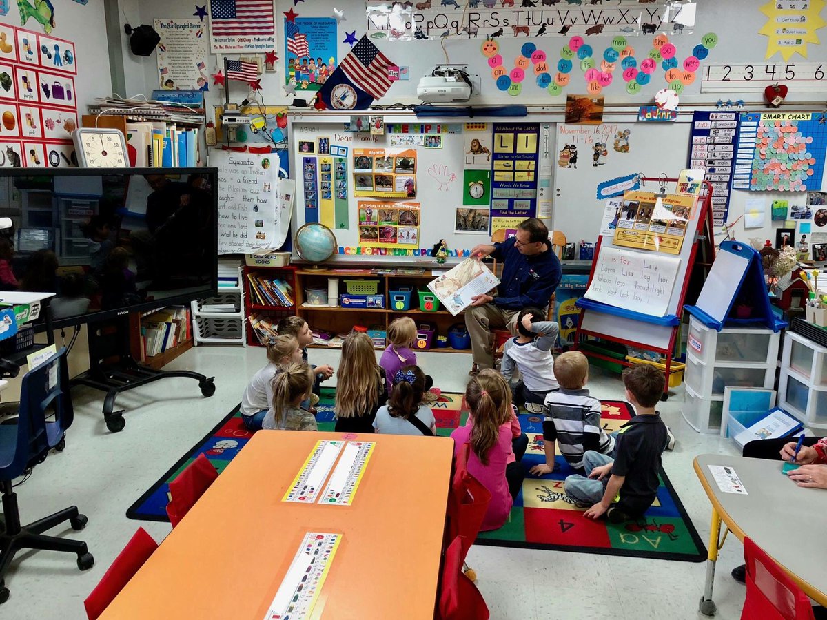 IVESChiefs's tweet photo. We would like to thank Appalachian Power for visting our kindergarten and first grade students this morning. #IVESChiefs #ReadToMeDay @AppalachianPowe https://t.co/8xgfWs8yFx