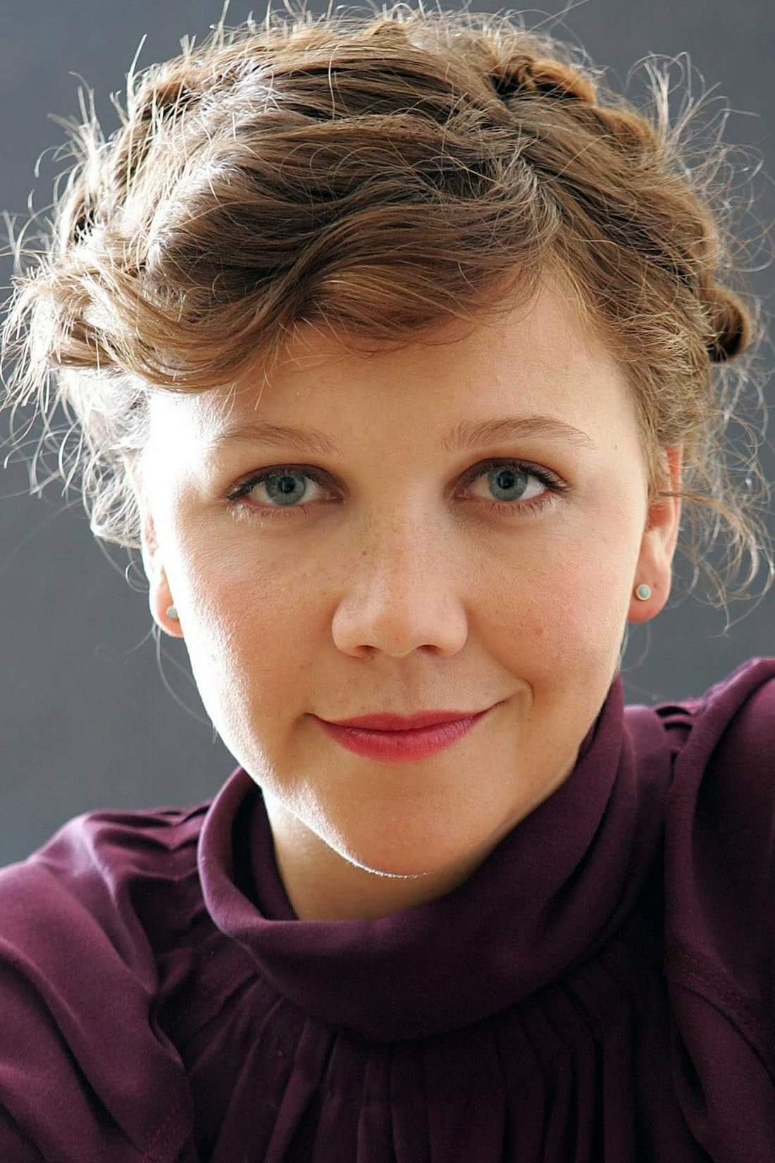 Happy 40th birthday Maggie Gyllenhaal. 