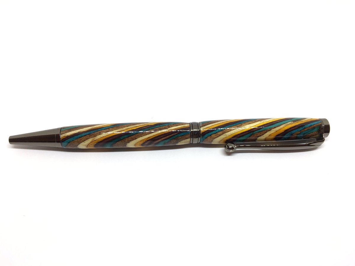 refineit2016's tweet photo. First color grain blank that I've tried. I think I'll be getting more of these…

#refineit2016 #woodworking #woodturning #colorgrain #pen #write #penmaking https://t.co/KTGKhKOFp1