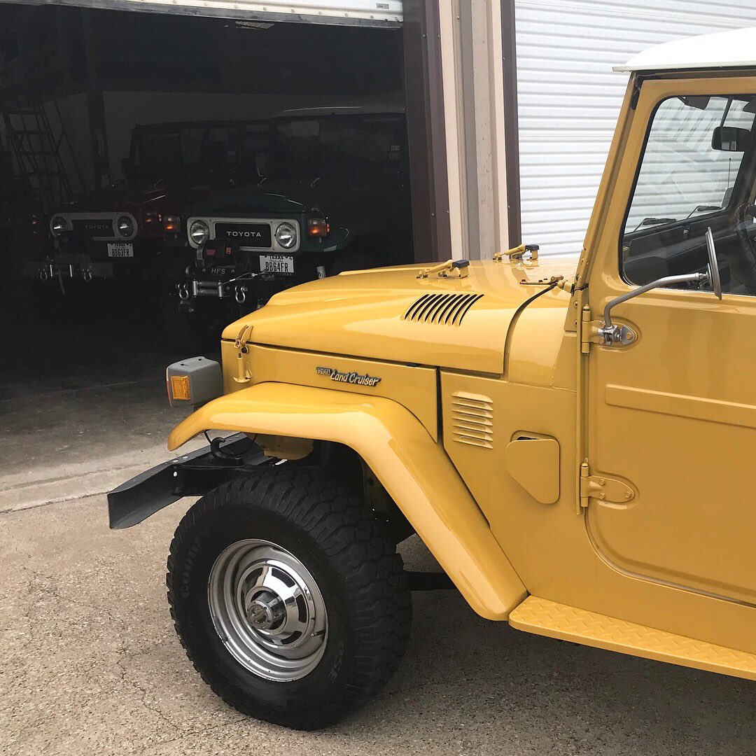 CoolCruisers's tweet photo. Congrats to Mr. Bass a proud new owner of a 1975 mustard yellow #fj40 #toyota #landcruiser #coolcruisersoftexas #hfs https://t.co/ED0IH9wXWb