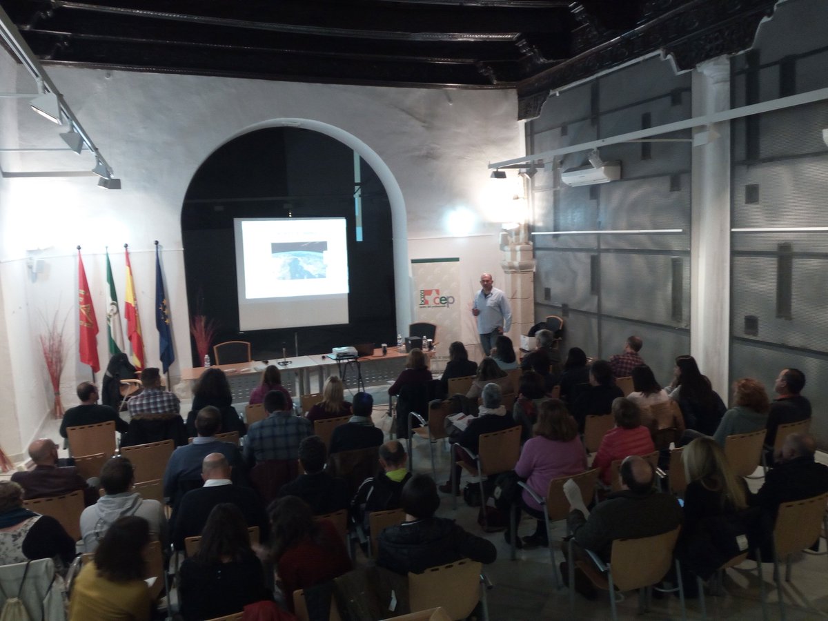 Ahora nos toca hablar de  Biodiversidad en el @geo_cuaternario , de la mano de José Antonio Garrido (IGME—EPFVRF)
