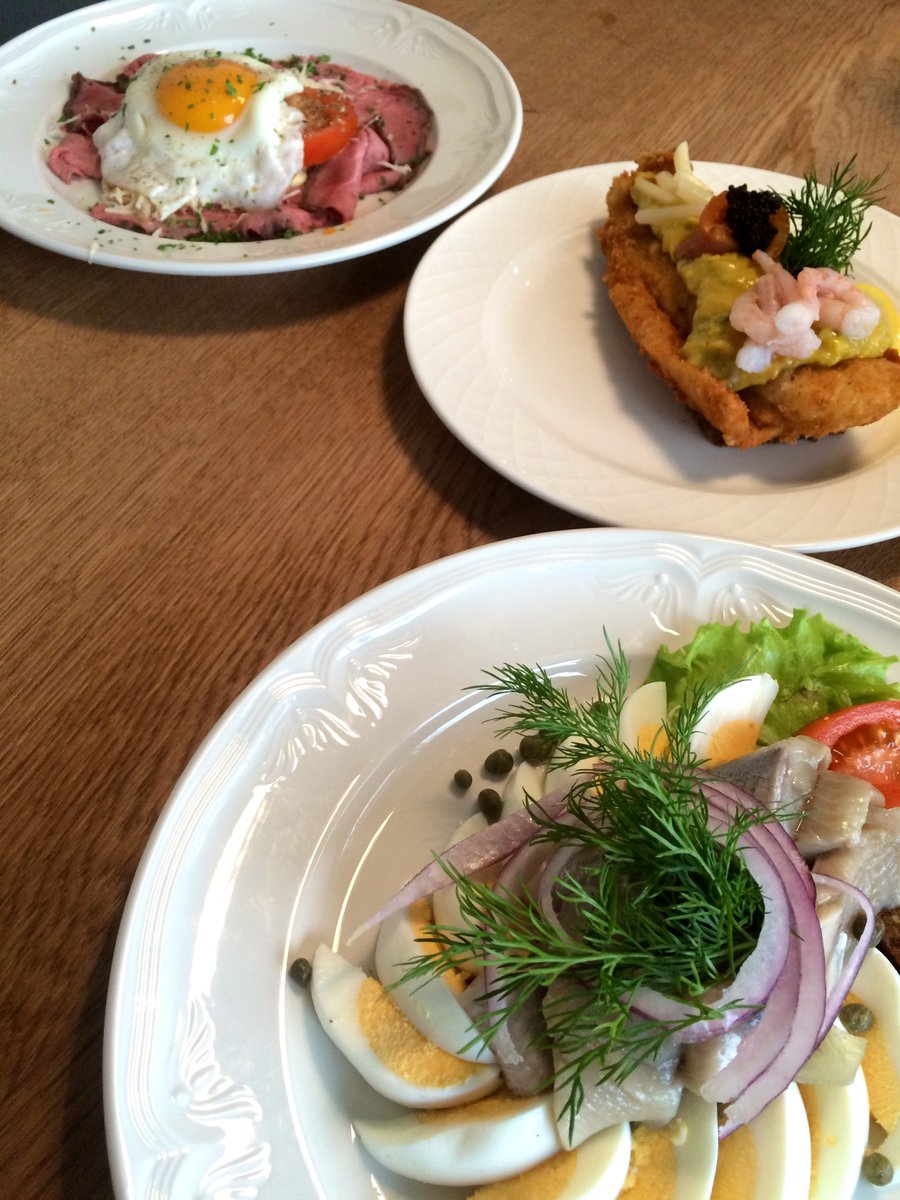 CityPassProject's tweet photo. Three open faced sandwiches -> three great reasons to look forward to lunchtime in #Reykjavík https://t.co/zyqWvQli1p