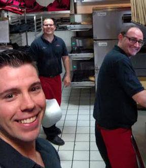 SARDELLASpizza's tweet photo. #TBT: Our dedicated team making up some delicious pizzas in the Sardella’s kitchen!  #Sardellas #19thAve https://t.co/TlXuhHSGdB