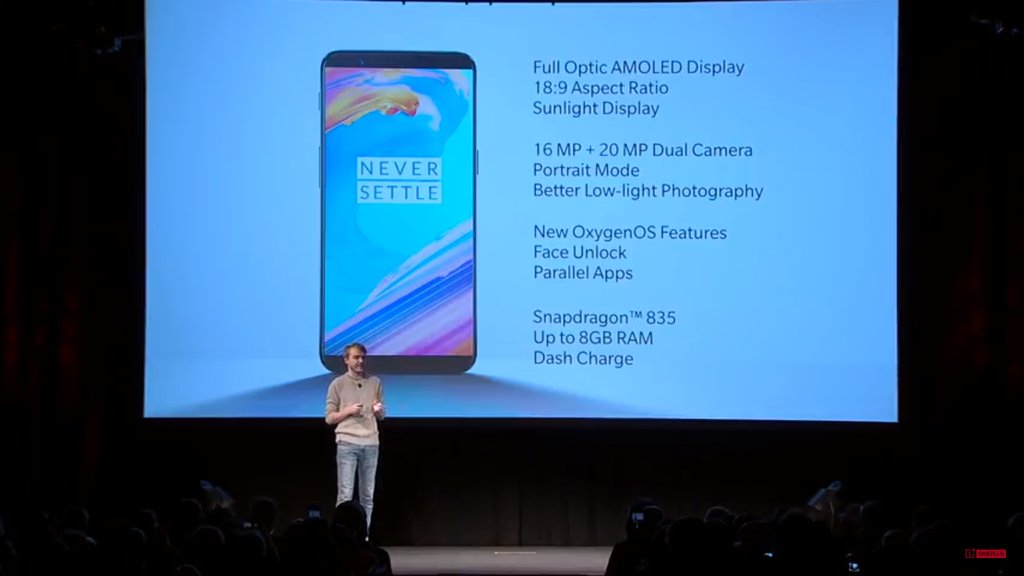 gadgetstouse's tweet image. OnePlus 5T launched with 6 inch bezelless display: Price, specs, availability gadgetstouse.com/news/oneplus-5…