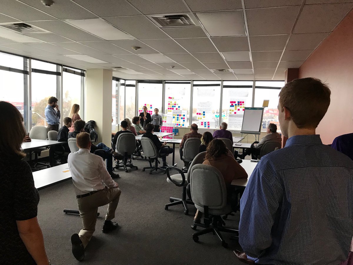DrJonaWright's tweet photo. Standing room only, as #Ss debrief #cocreating w/#reaworld clients on #challenges they are facing #CPS #ICSC @cmrwright @ROC https://t.co/rLE0BNQD41