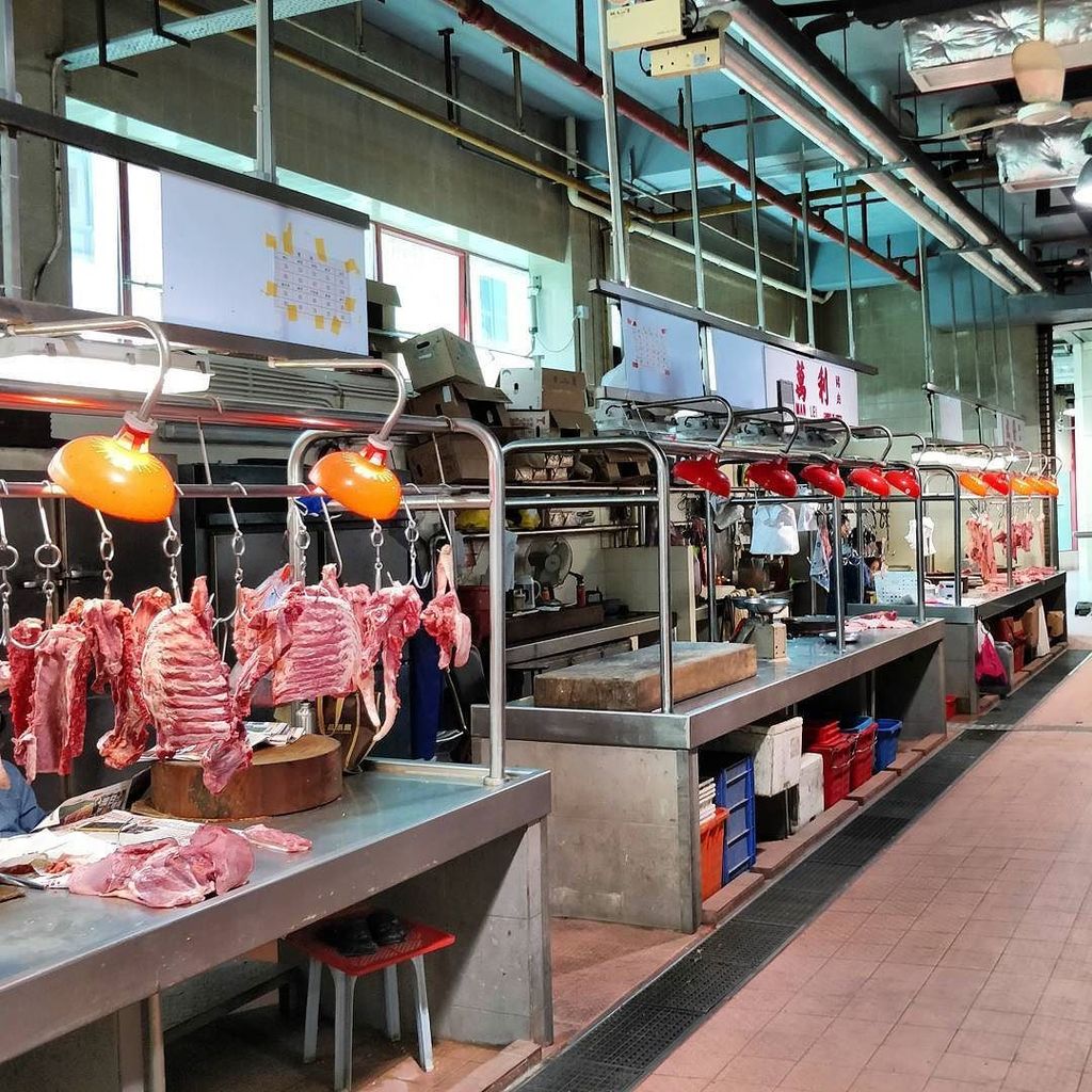 Vol369's tweet photo. Meat market... #macau .
.
.
#instago #beyondtravels #market #awesome_globepix #outdoorstravel #natgeotravel #mynextholiday #bbctravel #igersmacau #ig_macau #wanderlust #instatravel #passportready #instago #awesome_earthpix #earthpix #wonderful_places #i… https://t.co/iUykdcDpR4 https://t.co/8uHCncrujT
