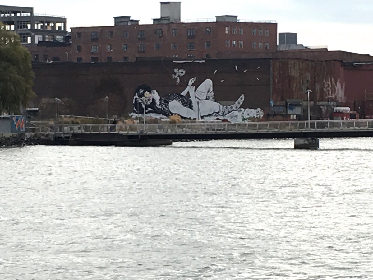 el_lark's tweet photo. Mozilla celebrated launch of its new Firefox browser with fast -and free - ferry service (Nov14th-16th) from SouthStSeaport, Pier 15 to Greenpoint, Brooklyn, giving me a chance to get out on the East River & explore Greenpoint @firefox #fastforgood https://t.co/kQJOsHPJ7Y