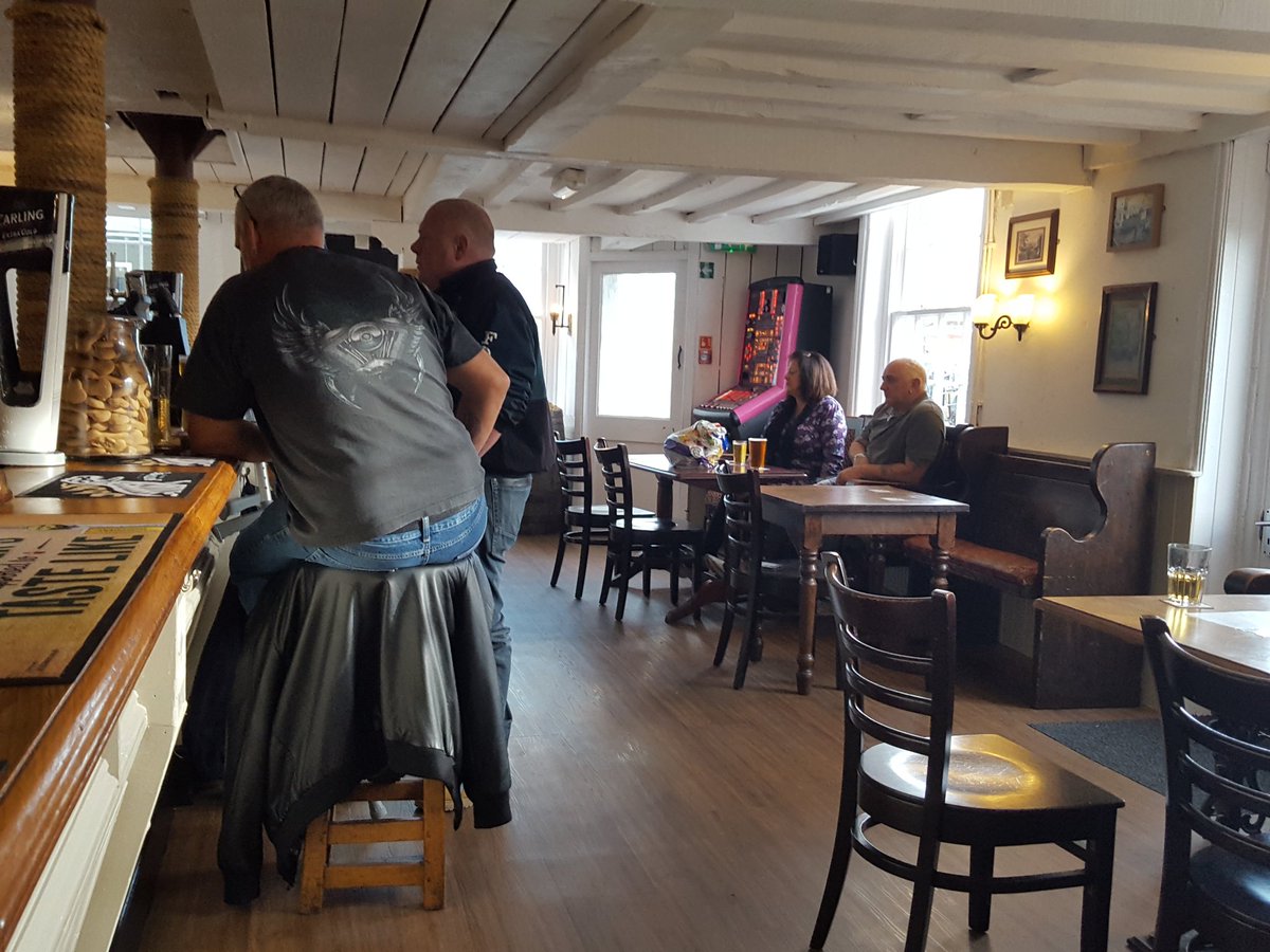 so the <a href="/RoyalOakQuay/">The Royal Oak</a> reopened yesterday with there refit