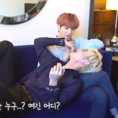 lowqualitytuan's tweet photo. happy birthday to our giant maknae ♡
#DandelionYugyeomDay https://t.co/1WWQvKKuZ1