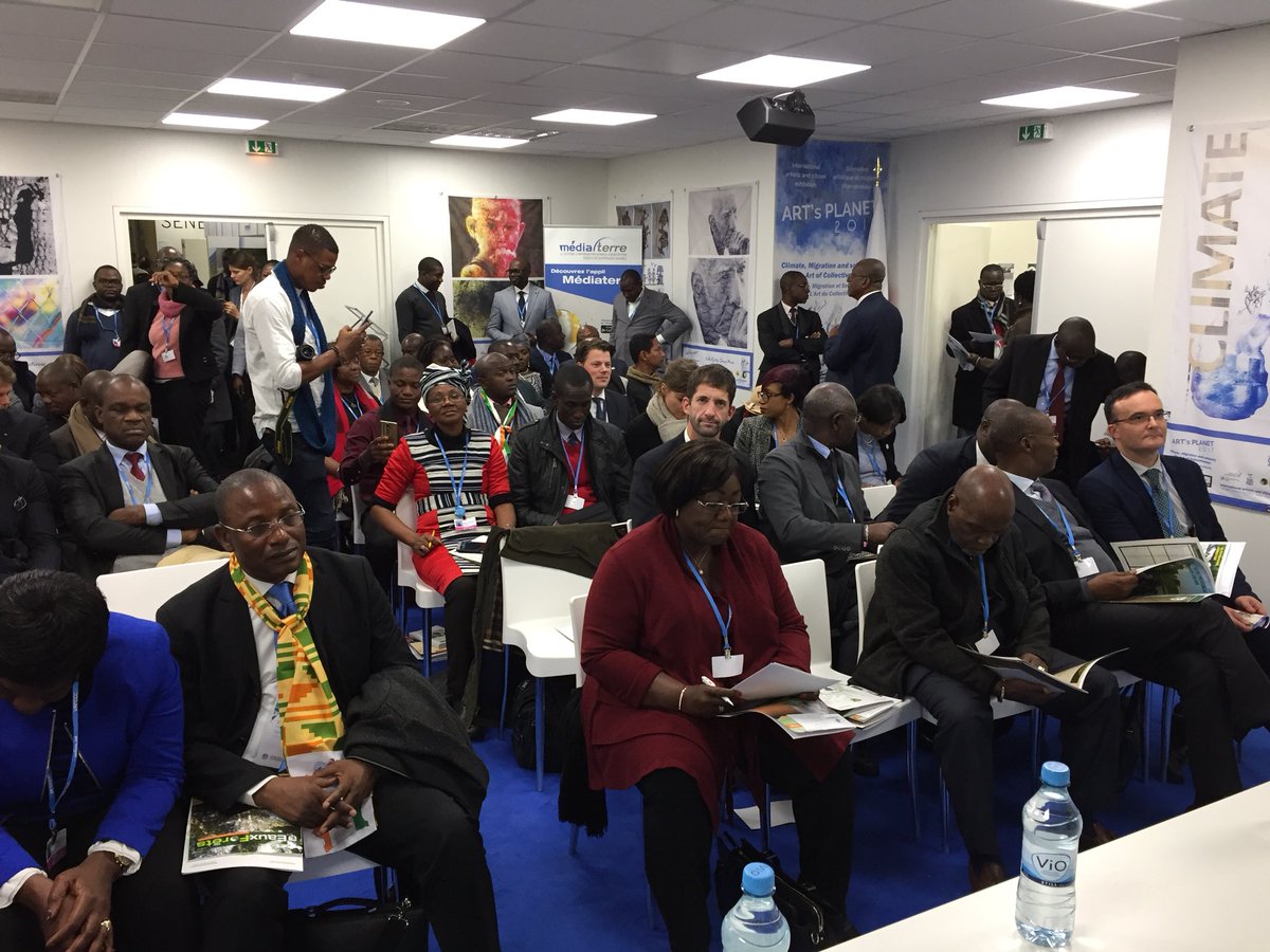 Great leadership from <a href="/WBG_Climate/">World Bank Climate</a> to end deforestation in cocoa supply - thank you <a href="/LauraTuck_WB/">Laura Tuck</a>, <a href="/JohnARoome/">John Roome</a>, James Close, Ellysar Baroudy, and Benoit Bosquet, for your vision and support bit.ly/2zK75OK