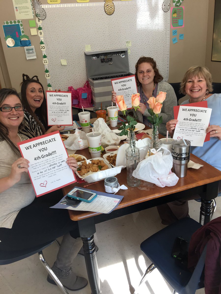 leighmragsdale's tweet photo. 🎉❤️🎉Congrats to our amazing 4th Grade team for growing 26 points on ELA MAP from 2016-2017!!!! 🎉❤️🎉 We ❤️ you!!! #TheFranklinDifference https://t.co/6hwONW93PX